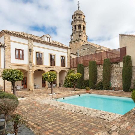 Hotel Puerta De La Luna Baeza Εξωτερικό φωτογραφία