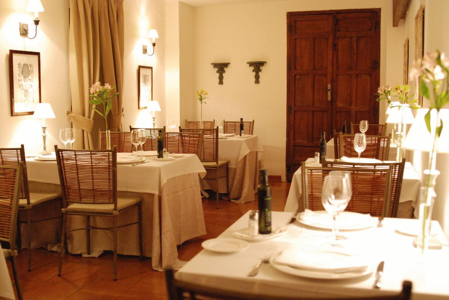 Hotel Puerta De La Luna Baeza Εξωτερικό φωτογραφία