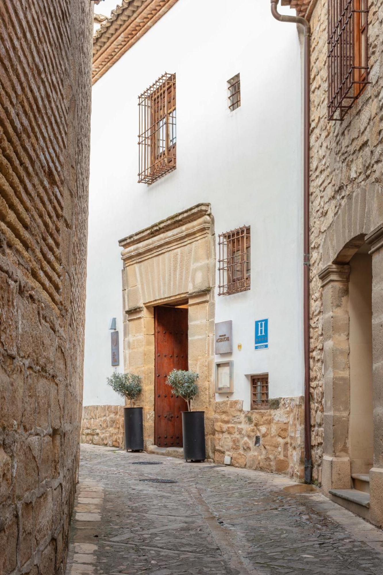 Hotel Puerta De La Luna Baeza Εξωτερικό φωτογραφία