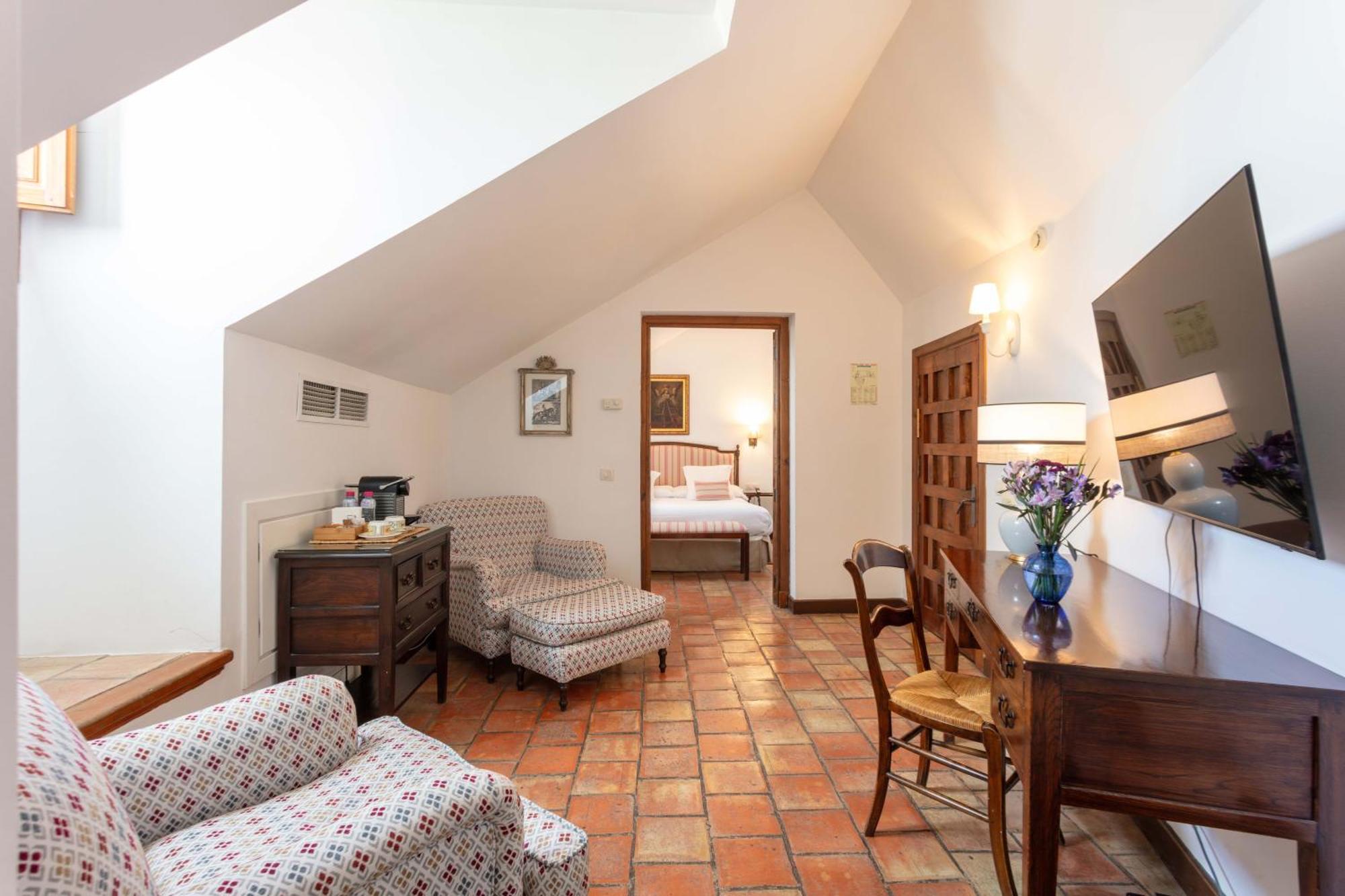 Hotel Puerta De La Luna Baeza Εξωτερικό φωτογραφία