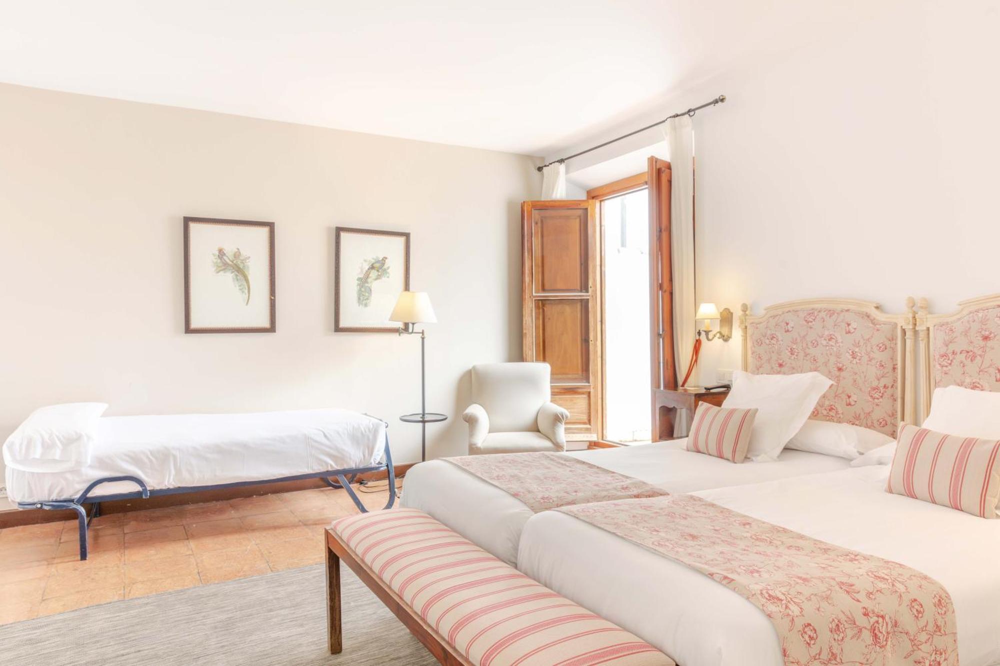 Hotel Puerta De La Luna Baeza Εξωτερικό φωτογραφία