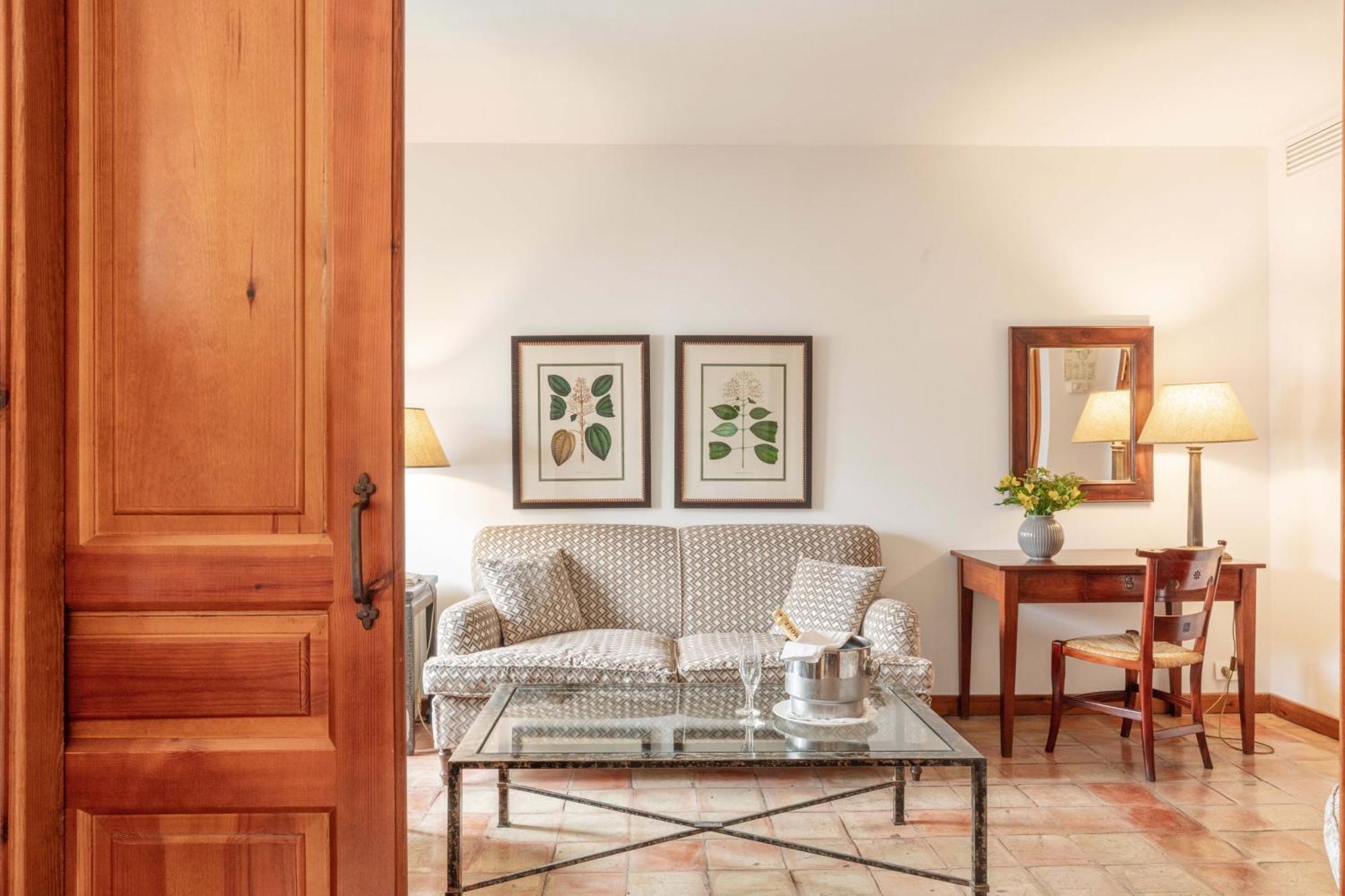 Hotel Puerta De La Luna Baeza Εξωτερικό φωτογραφία