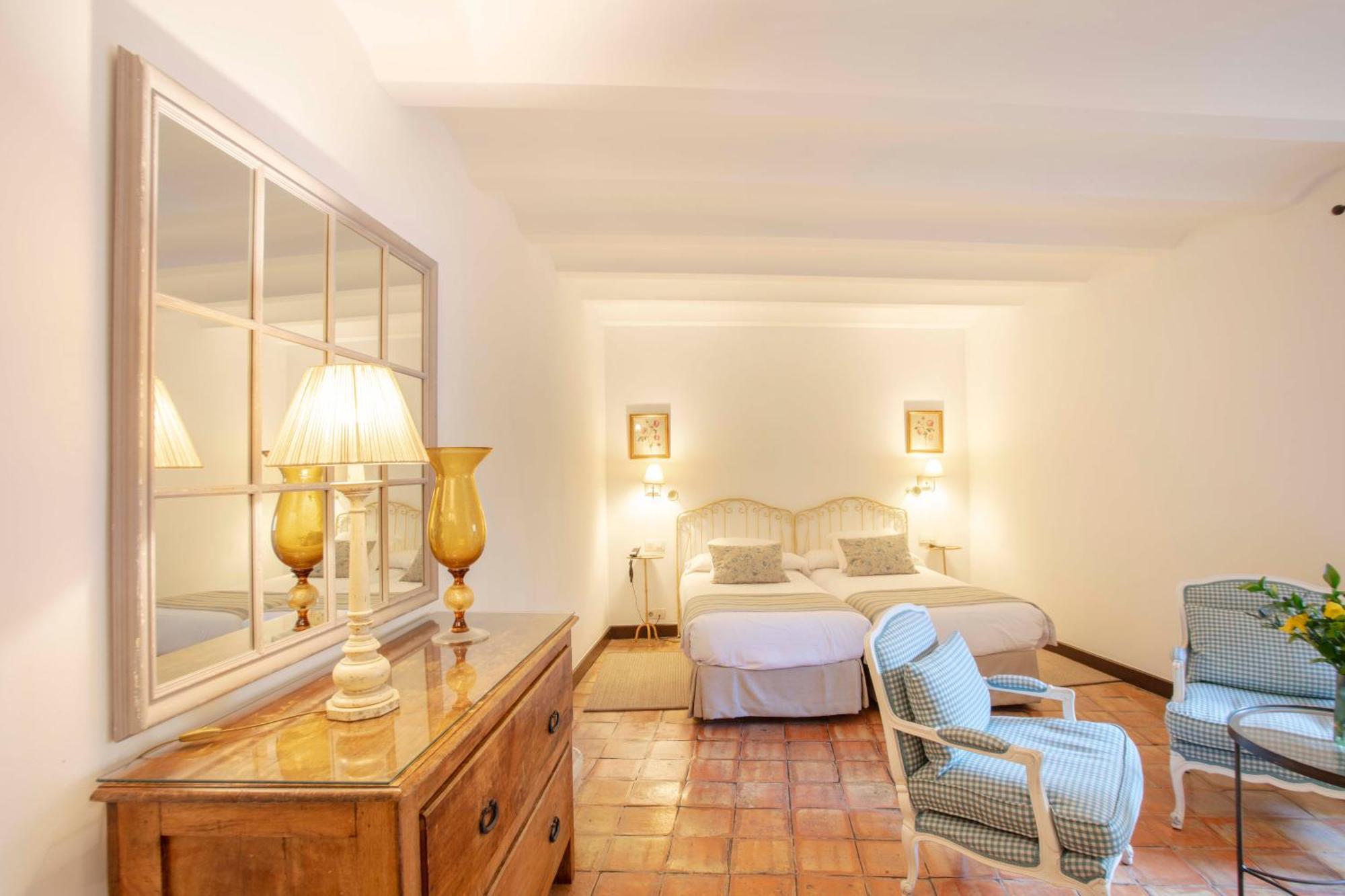 Hotel Puerta De La Luna Baeza Εξωτερικό φωτογραφία