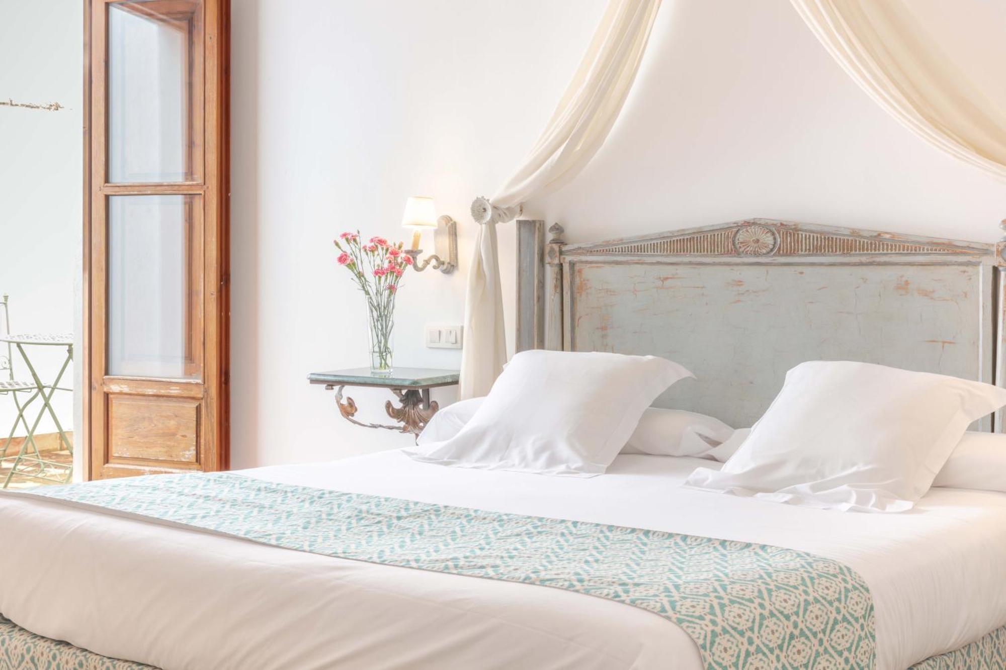 Hotel Puerta De La Luna Baeza Εξωτερικό φωτογραφία